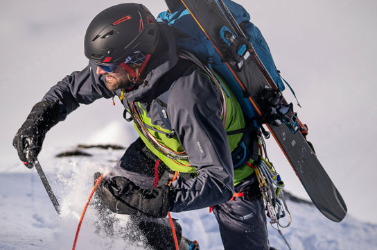 Direct Alpine Winter 2023 Collection | Outdoor-Bekleidung - Hardshell- und Outdoor-Jacken für Männer und Frauen, Skihosen, hochwertige Merino-Shirts für Sportler